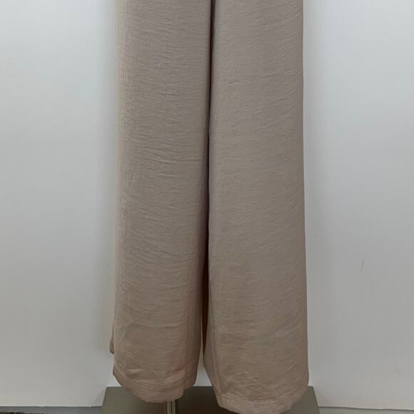 Barefoot Dreams Washed Satin Wide Leg Pants Feather Size 1X NWT - Picture 7 of 10